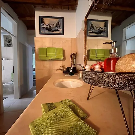 Bed & Breakfast Romantico Palazzo Dei Ulivi *