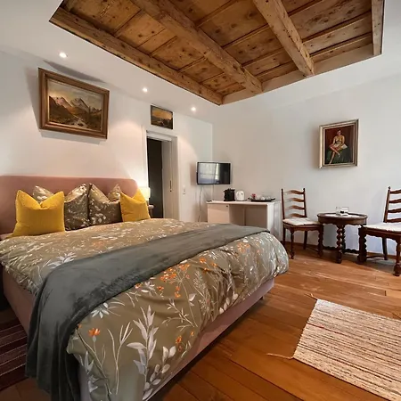 Bed & Breakfast Romantico Palazzo Dei Ulivi Purasca